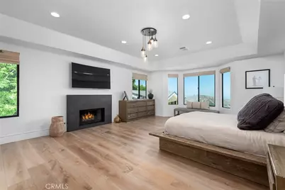 24011 Alder Place, Calabasas, CA 91302 - Photo 25