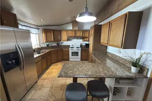 15445 Colbalt Street, Sylmar, CA 91342 - Photo 5