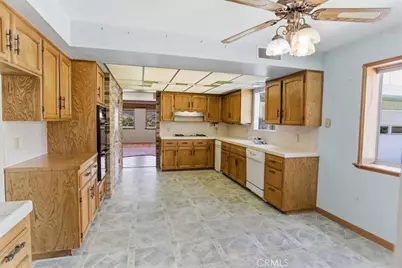 7331 W Avenue O8, Palmdale, CA 93551 - Photo 9