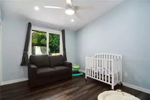 20643 Clarendon St, Woodland Hills, CA 91367 - Photo 21