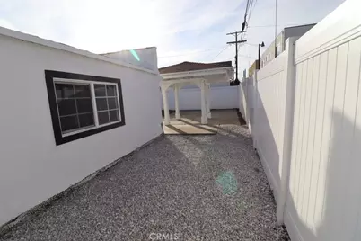 1917 W 74th, Los Angeles, CA 90047 - Photo 49