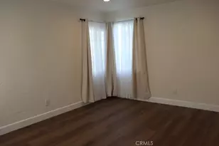 1917 W 74th, Los Angeles, CA 90047 - Photo 31