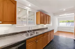 16319 Minnehaha, Granada Hills, CA 91344 - Photo 9