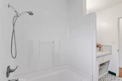 16319 Minnehaha, Granada Hills, CA 91344 - Photo 19