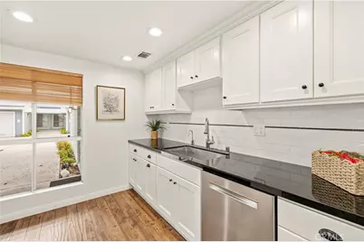 18150 Andrea Circle #1, Northridge, CA 91325 - Photo 17