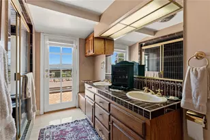 18070 Boris Dr, Encino, CA 91316 - Photo 21