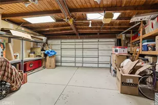 18070 Boris Dr, Encino, CA 91316 - Photo 37