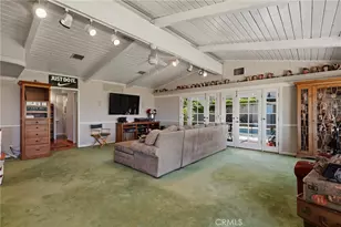 18070 Boris Dr, Encino, CA 91316 - Photo 7