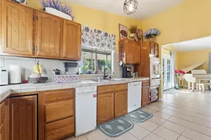 6465 Archer, Jurupa Valley, CA 92509 - Photo 17