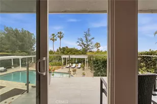 24217 Hatteras St, Woodland Hills, CA 91367 - Photo 15