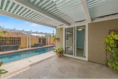 15236 Poppy Meadow, Canyon Country, CA 91387 - Photo 31