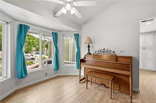 15236 Poppy Meadow, Canyon Country, CA 91387 - Photo 13