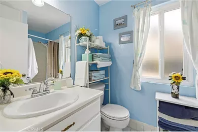 15236 Poppy Meadow, Canyon Country, CA 91387 - Photo 21