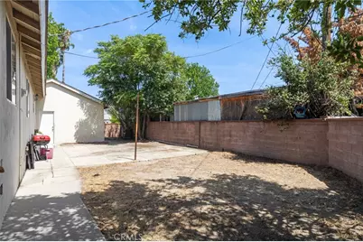 7929 Nagle Avenue, North Hollywood, CA 91605 - Photo 23