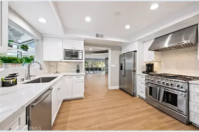 3716 Crownridge, Sherman Oaks, CA 91403 - Photo 11