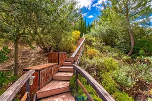 4776 Excelente Dr, Woodland Hills, CA 91364 - Photo 19