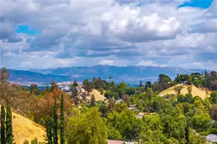 4776 Excelente Dr, Woodland Hills, CA 91364 - Photo 25