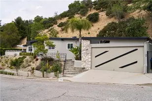 3534 Stonehill, Sherman Oaks, CA 91423 - Photo 45