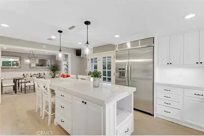 6008 N Pointe Place, Woodland Hills, CA 91367 - Photo 19
