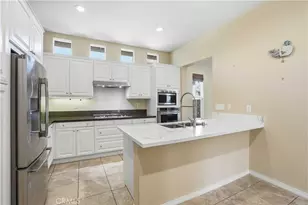 27988 Red Pine Ct, Valencia, CA 91354 - Photo 11
