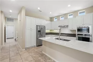 27988 Red Pine Ct, Valencia, CA 91354 - Photo 7