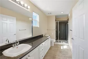 27988 Red Pine Ct, Valencia, CA 91354 - Photo 33