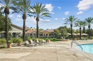 27988 Red Pine Ct, Valencia, CA 91354 - Photo 43