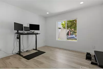 17301 Westbury Drive, Granada Hills, CA 91344 - Photo 25