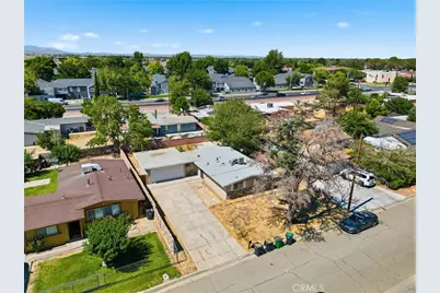2047 W Lingard, Lancaster, CA 93536 - Photo 1