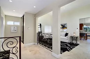 5247 Calatrana, Woodland Hills, CA 91364 - Photo 5
