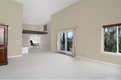 5247 Calatrana, Woodland Hills, CA 91364 - Photo 31