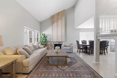 15626 Poppyseed, Canyon Country, CA 91387 - Photo 7