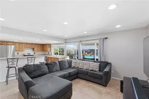 15626 Poppyseed, Canyon Country, CA 91387 - Photo 9