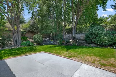 17601 Arvida Drive, Granada Hills, CA 91344 - Photo 35