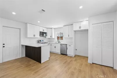 45040 Redwood Avenue, Lancaster, CA 93534 - Photo 9