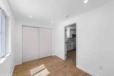 45040 Redwood Avenue, Lancaster, CA 93534 - Photo 35