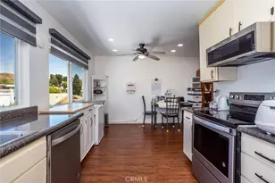 19716 Ave Of The Oaks, Newhall, CA 91321 - Photo 11