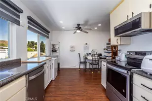 19716 Ave Of The Oaks, Newhall, CA 91321 - Photo 11