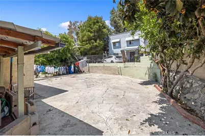 2215 Parkside Avenue, Los Angeles, CA 90031 - Photo 19