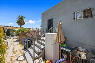 2215 Parkside Ave, Los Angeles, CA 90031 - Photo 27