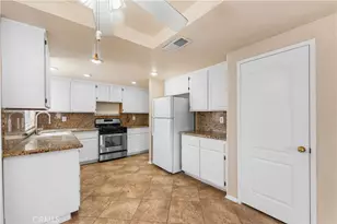 43652 Andale, Lancaster, CA 93535 - Photo 19