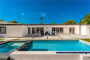 24320 Bessemer St, Woodland Hills, CA 91367 - Photo 37
