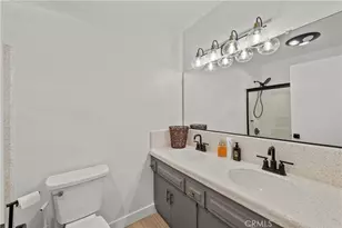 23626 Neargate, Newhall, CA 91321 - Photo 39