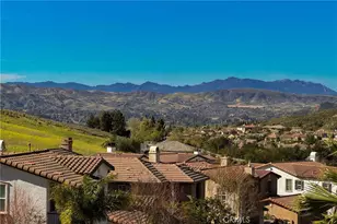 2273 Swift Fox Ct, Simi Valley, CA 93065 - Photo 31