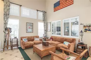 28318 Santa Catarina, Saugus, CA 91350 - Photo 5