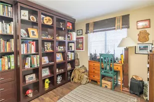 28318 Santa Catarina, Saugus, CA 91350 - Photo 19