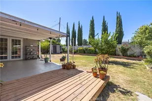 19328 Lonerock, Canyon Country, CA 91351 - Photo 43