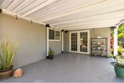 19328 Lonerock, Canyon Country, CA 91351 - Photo 39