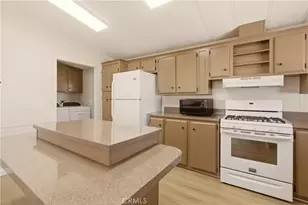 1030 E Ave #Spc 77, Palmdale, CA 93550 - Photo 19