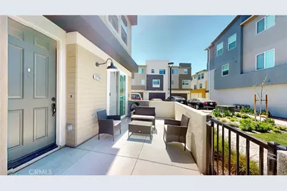 27131 Observation Court, Valencia, CA 91381 - Photo 3